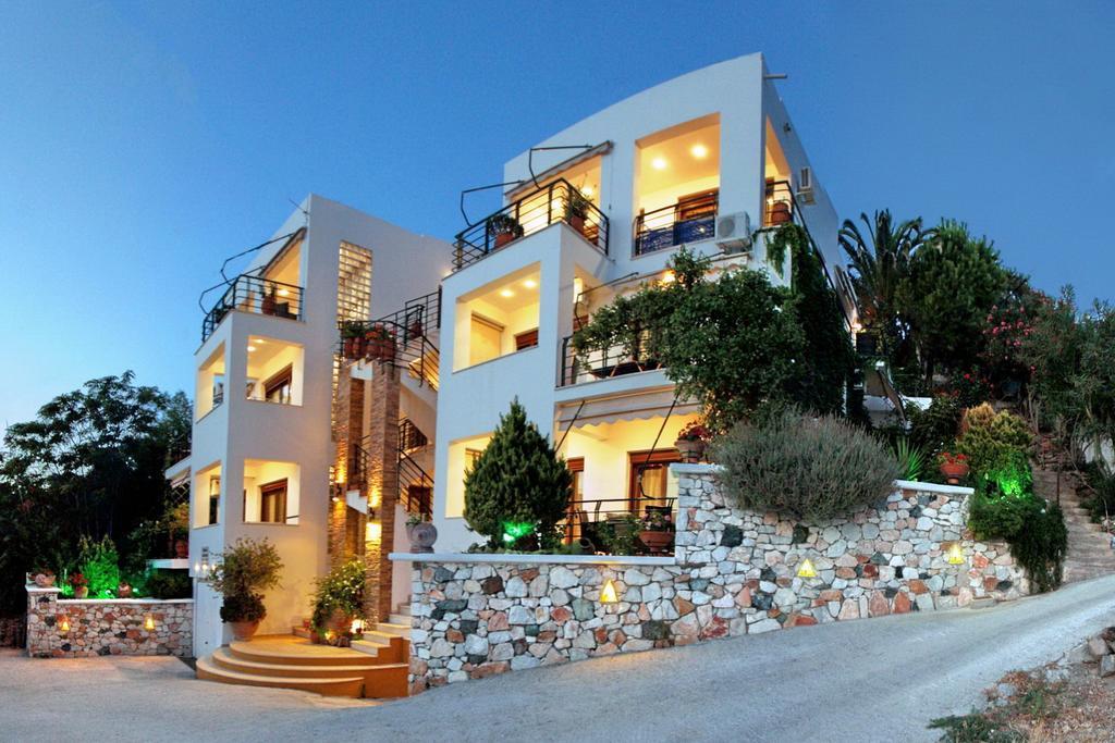 Panorama Apartments Plomari ภายนอก รูปภาพ