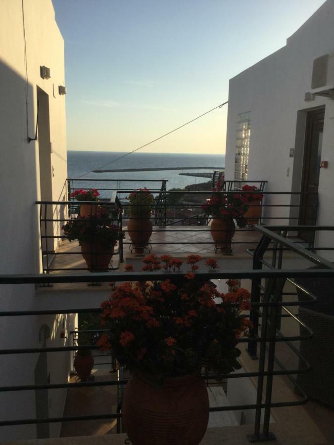 Panorama Apartments Plomari ภายนอก รูปภาพ